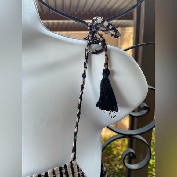 American Eagle Outfitters AEO Print Embroidered Tie Straps Tassel Accent XS TP - Picture 7 of 16